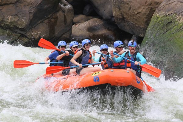 Bote Inflable para Canotaje 8 Personas Aventura Gravital - Imagen 3