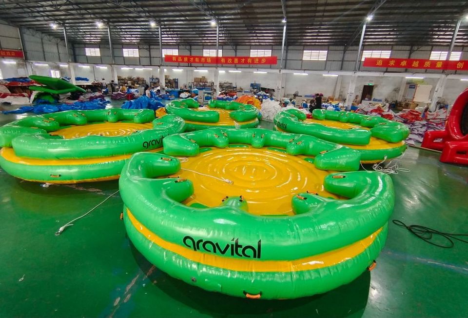 Torbellino Inflable para 8 Personas color Rojo y Verde - Gravital - Imagen 3